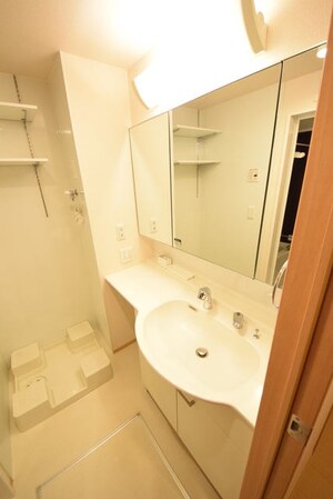 リヴェール相模大野B棟の物件内観写真